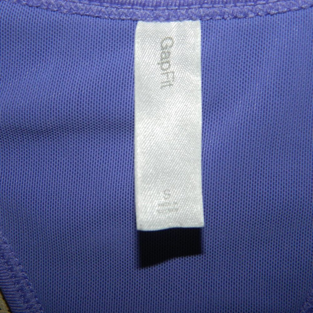 GapFit Razorback Fit Tank Top Size Small (EE-38) - Picture 2 of 3